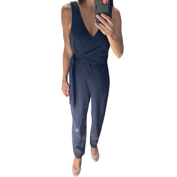 EUC Club Monaco Navy Wrap Tank Jumpsuit - Size 0 (ankle or petite) - Picture 2 of 13